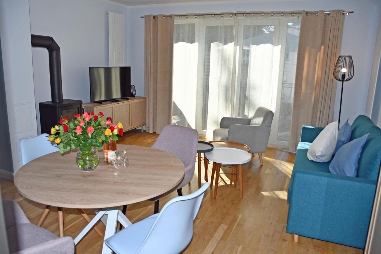 Schoene Ferienwohnungen Mit Kamin Im Ostseebad Sellin Exteriör bild